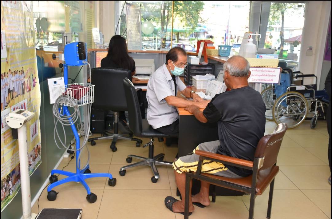 The NHSO seeks partnerships with Bangkok private clinics   